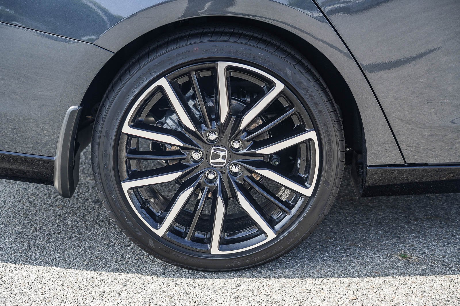 New 2026 Meteorite Gray Metallic Honda Touring image 11