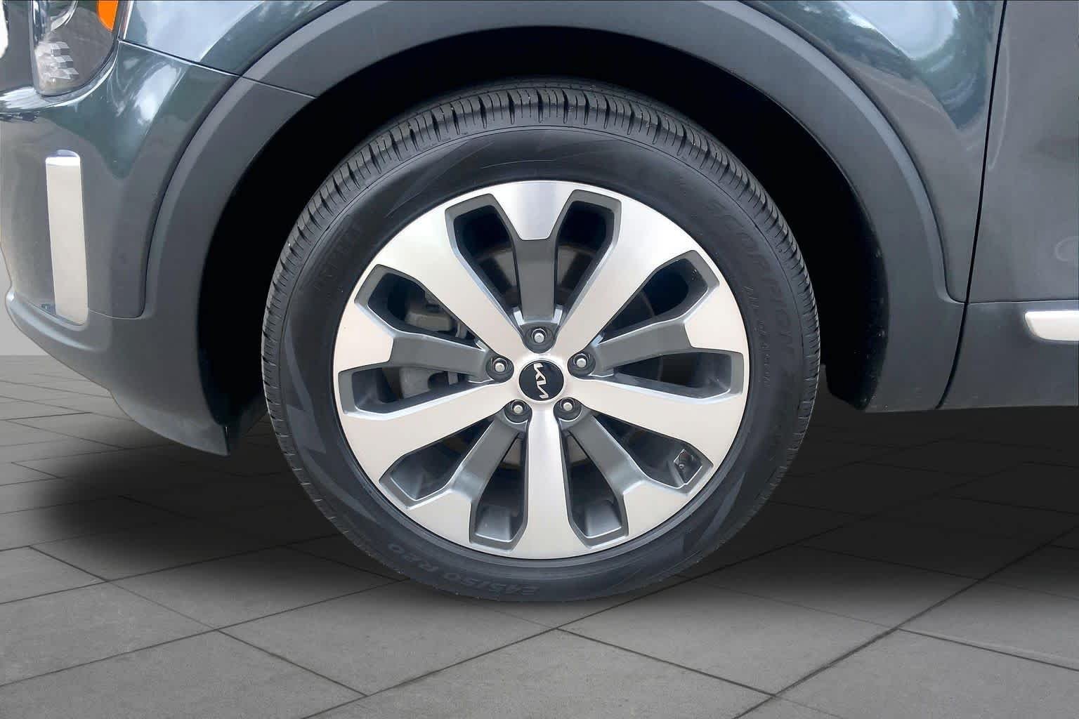Used 2022 Gravity Grey Kia S image 10