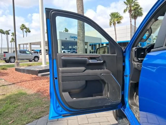 Used 2026 Riptide Blue Metallic Chevrolet LT image 15