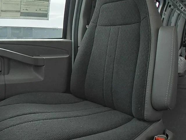 2026 Chevrolet Express Cargo Work Van - Photo 39