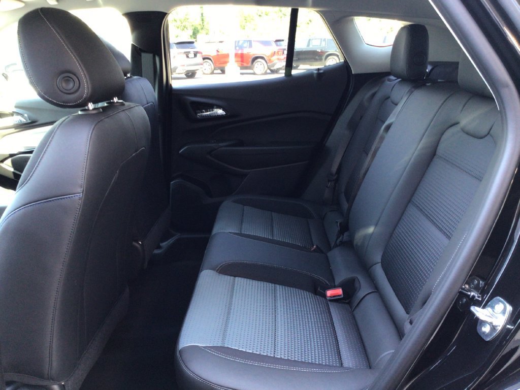 2026 Chevrolet Trax LT - Photo 32