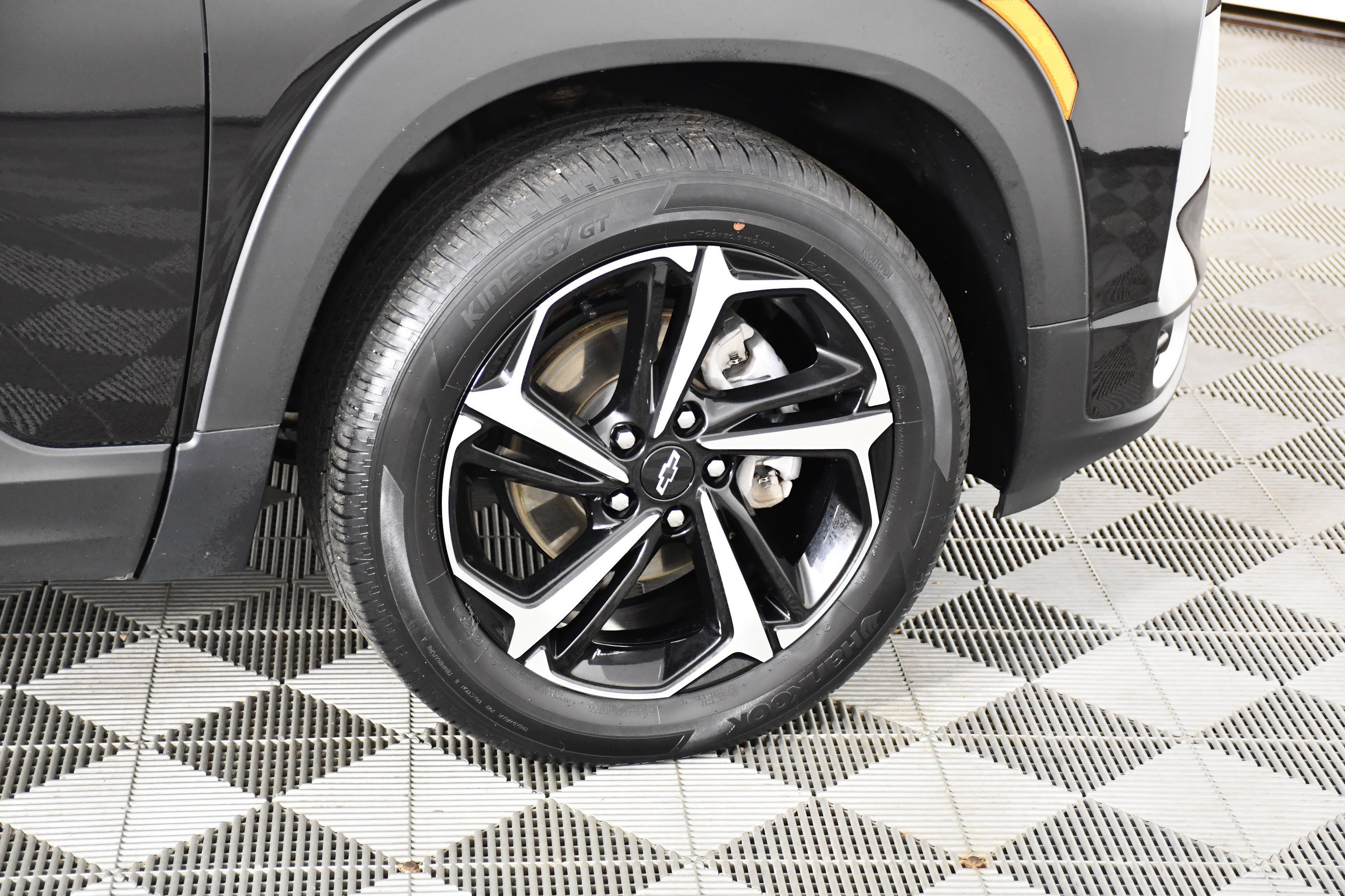 Used 2023 Mosaic Black Metallic Chevrolet RS image 55