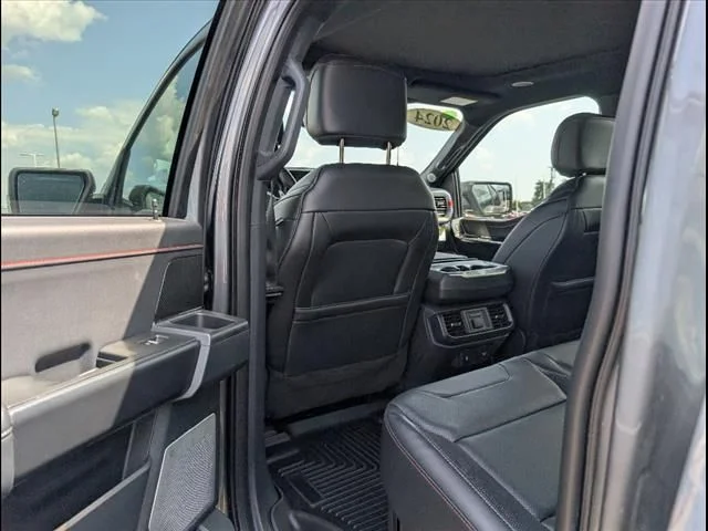 2024 Ford F-150 Raptor - Photo 20