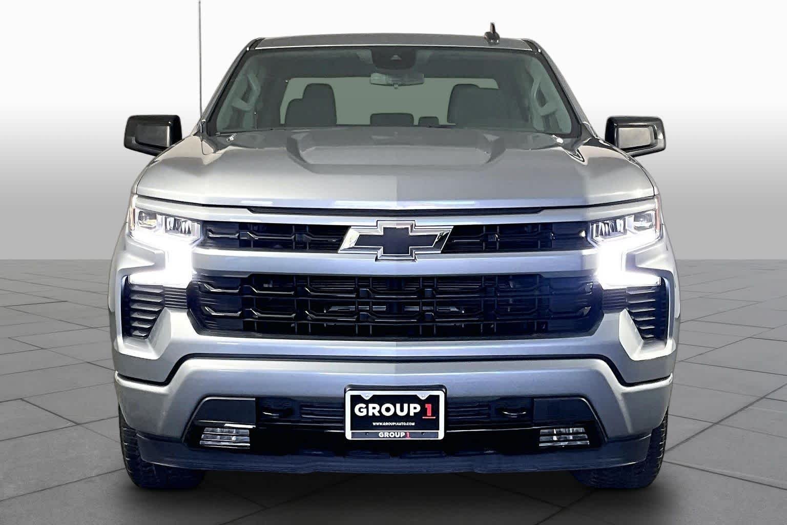 Used 2024 Sterling Gray Metallic Chevrolet RST image 7
