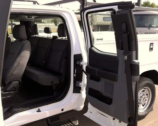 New 2026 Oxford White Ford XL image 15