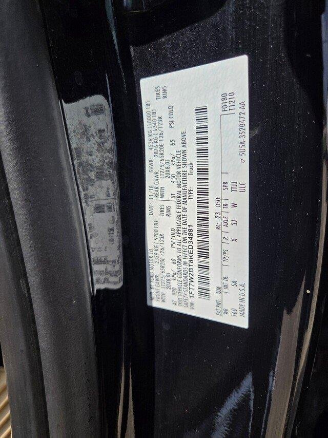 Used 2019 Agate Black Metallic Ford LARIAT image 36