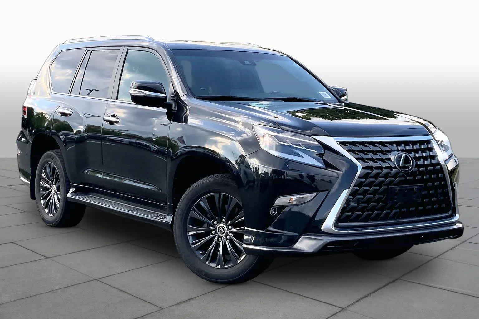 Certified Used 2023 Caviar Lexus Luxury image 2