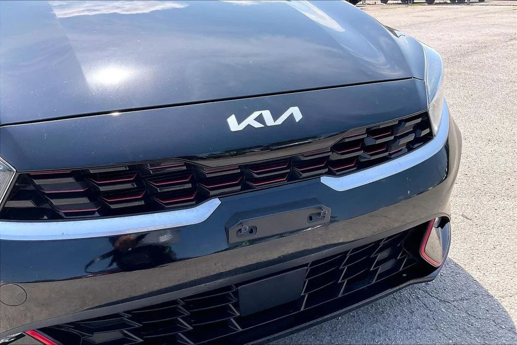 Used 2022 Black Kia GT-Line image 33