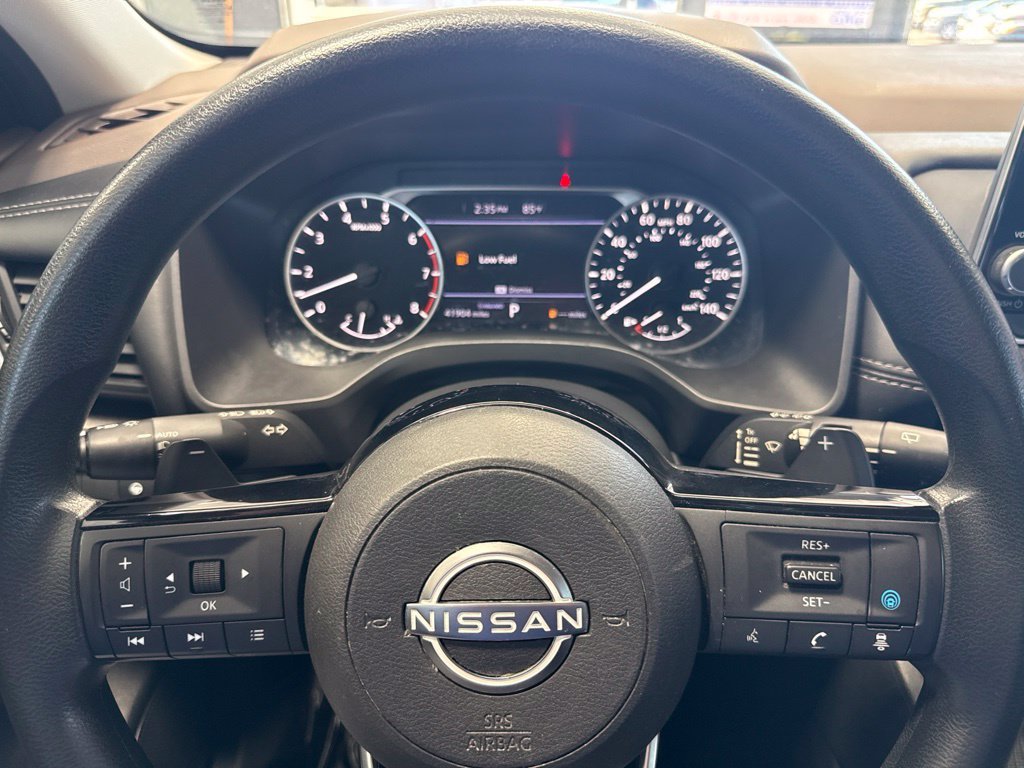 Used 2023 Gray Nissan SV image 30