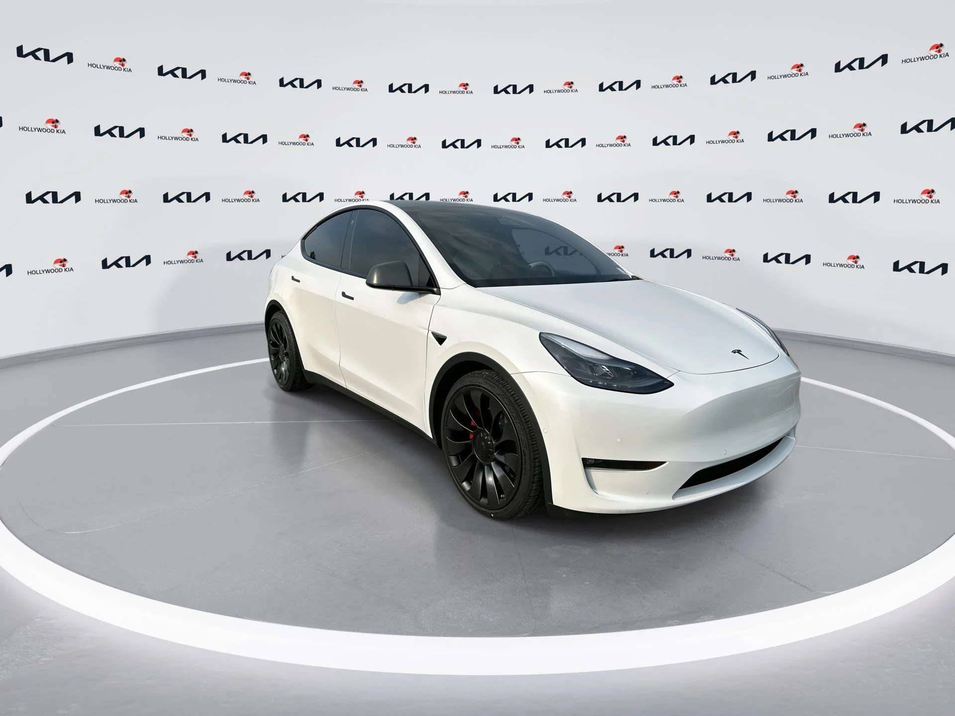 Used 2022 Tesla Model Y Performance with VIN 7SAYGDEF4NF572560 for sale in Hollywood, FL