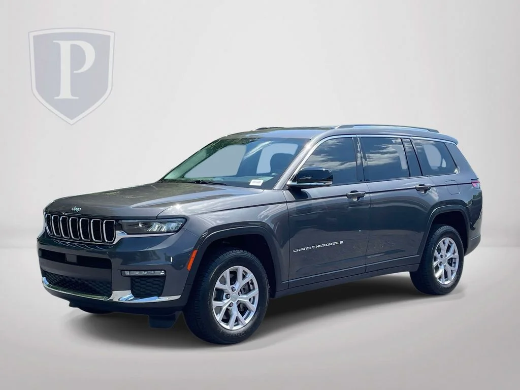 Used 2022 Gray Jeep Limited image 4