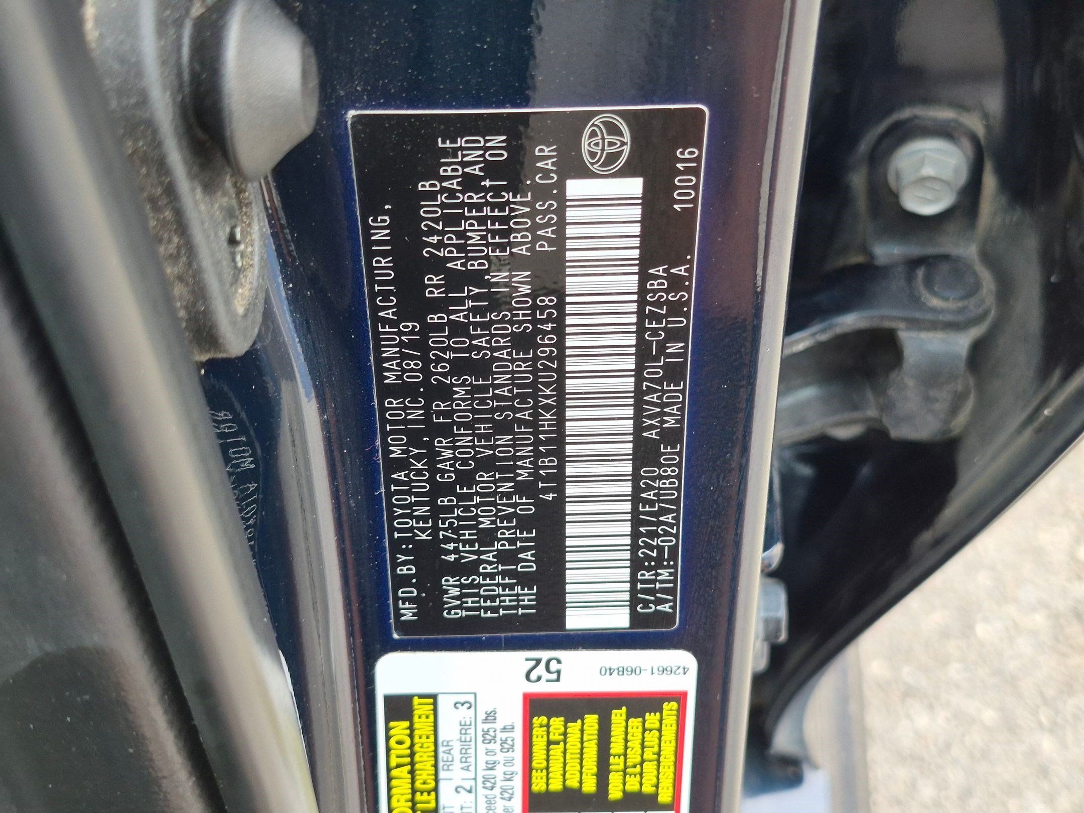 Used 2019 Galactic Aqua Mica Toyota SE image 31