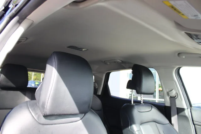 Used 2023 Black Kia EX image 34