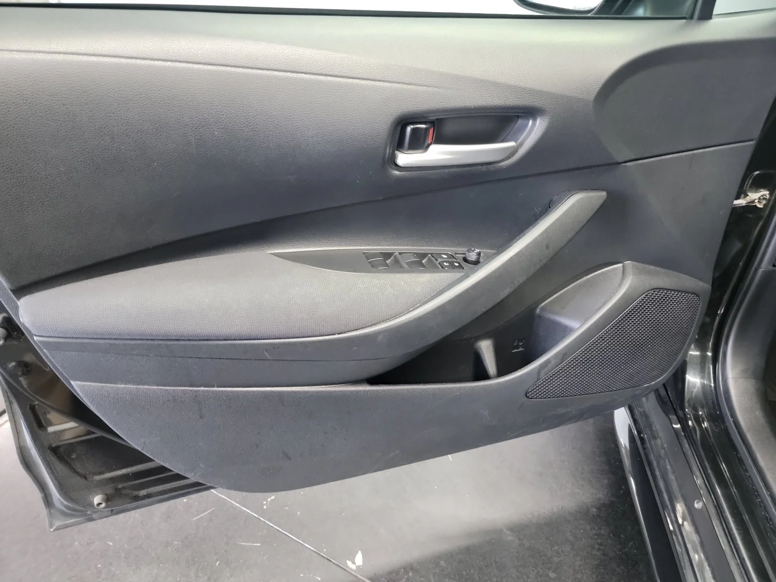 Used 2021 Black Sand Pearl Toyota LE image 12