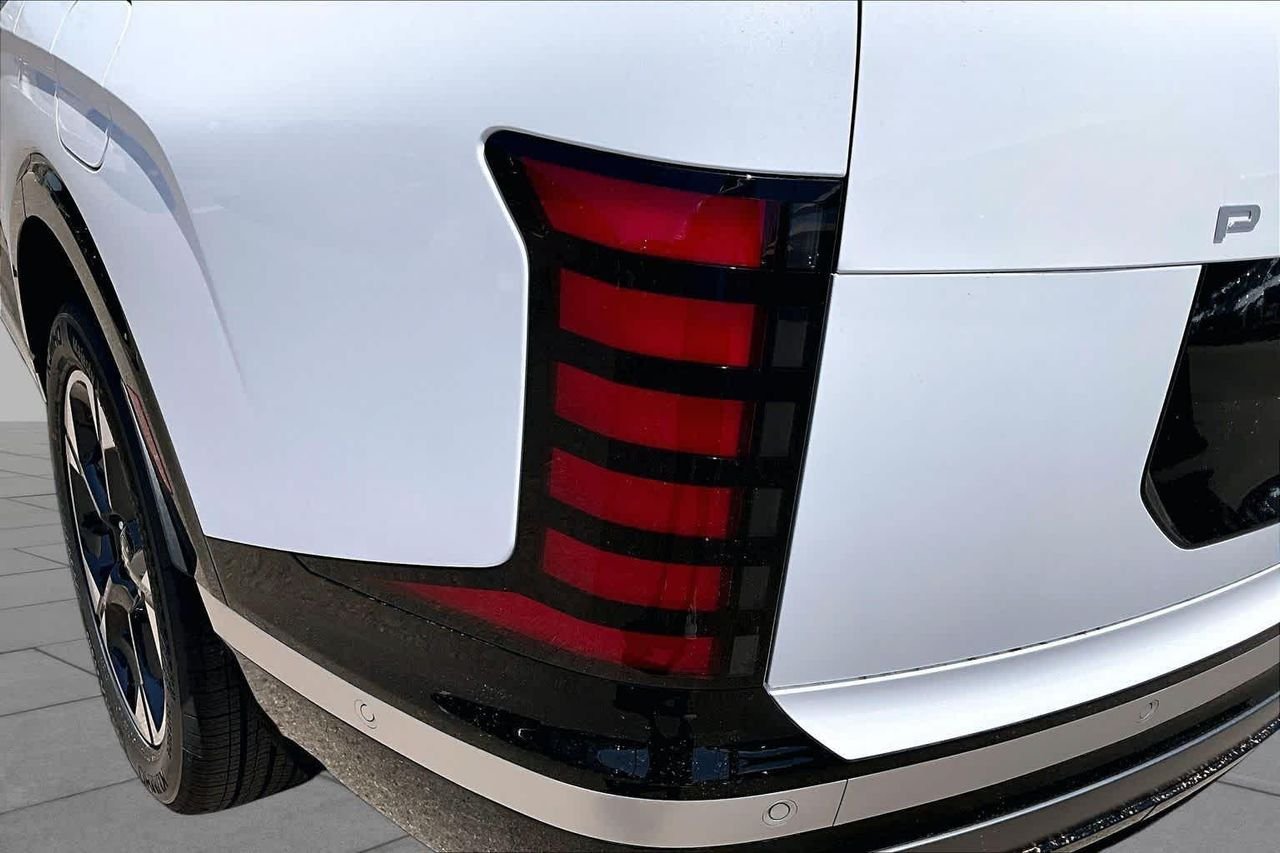 New 2026 Creamy White Pearl Hyundai Limited image 14