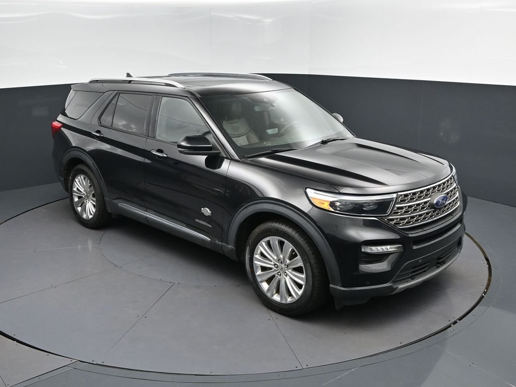 2023 Ford Explorer King Ranch RWD's photo