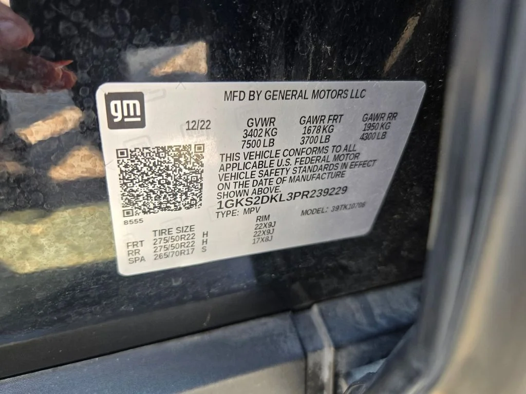 Used 2023 Black GMC Denali image 36