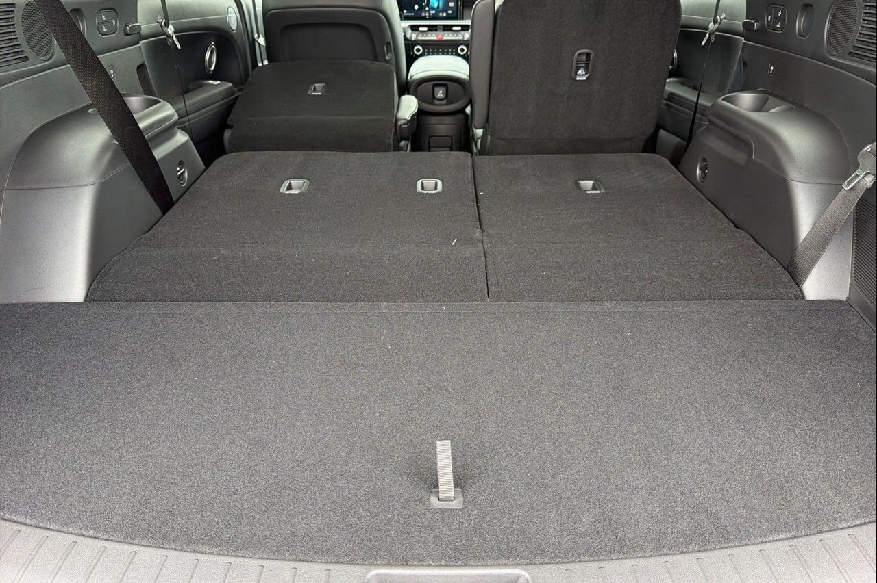 New 2026 Silver Hyundai Limited AWD image 15