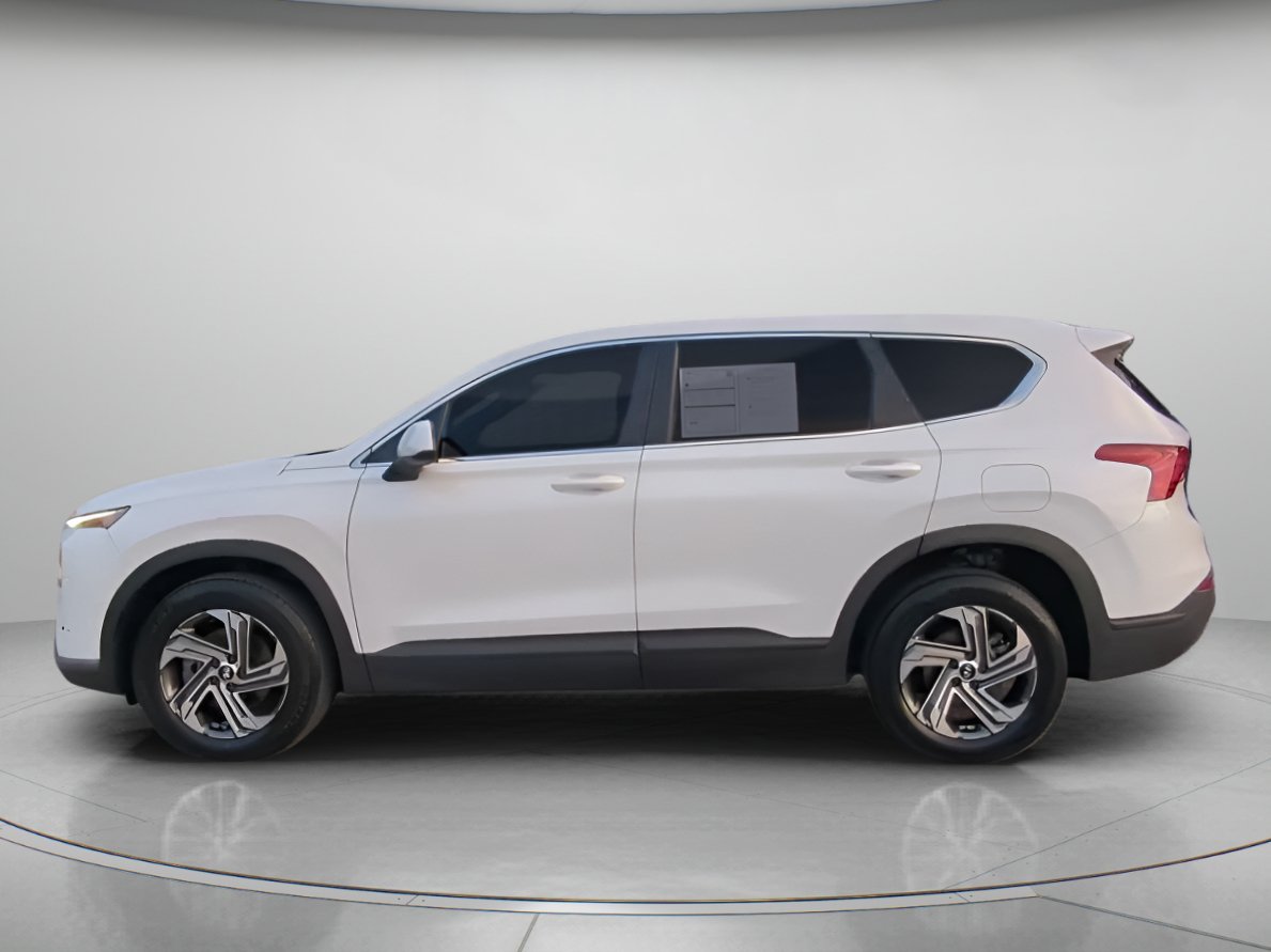 Used 2021 Quartz White Hyundai SE image 17