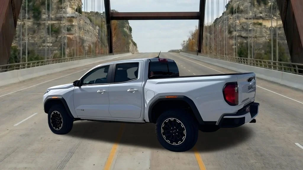 New 2026 Summit White GMC AT4 image 7