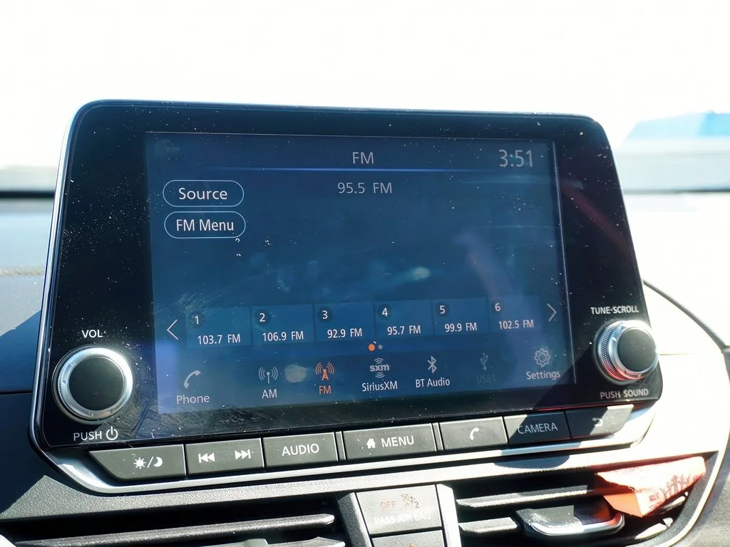 2025 Nissan Altima SV - Photo 31