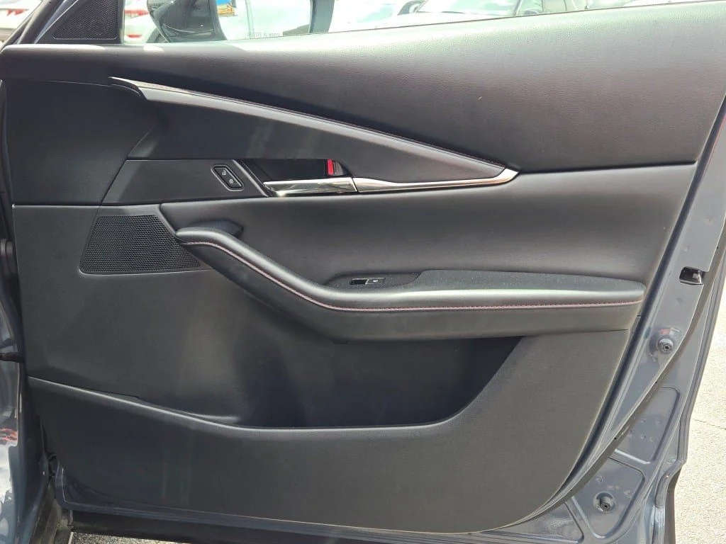Used 2023 Gray Mazda 2.5 S Carbon Edition image 8