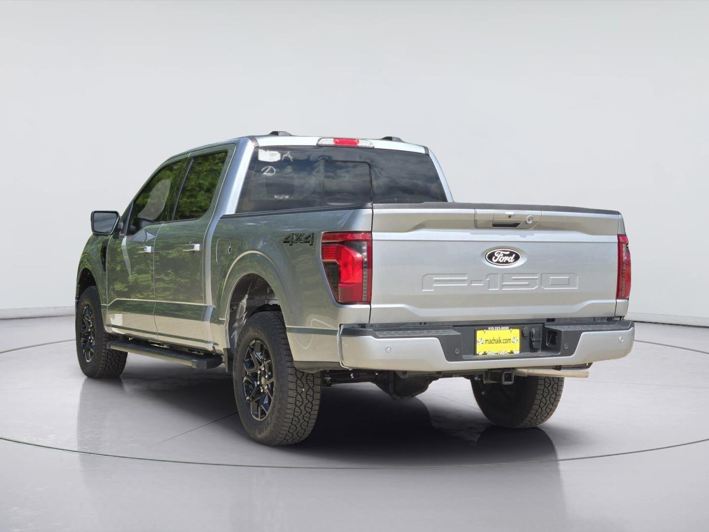 New 2026 Iconic Silver Metallic Ford XLT image 3