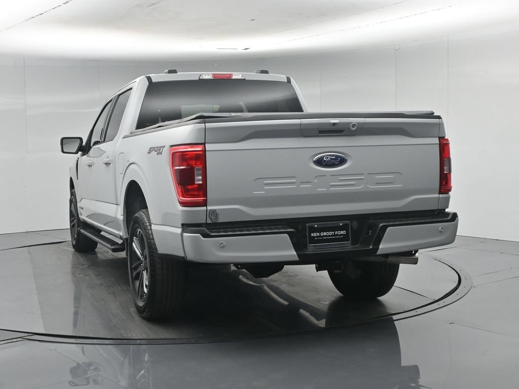 Used 2023 White Ford XLT image 32