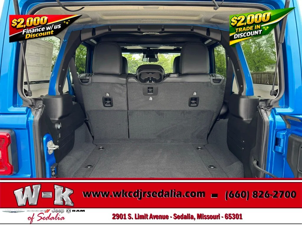 New 2026 Blue Jeep Rubicon image 32