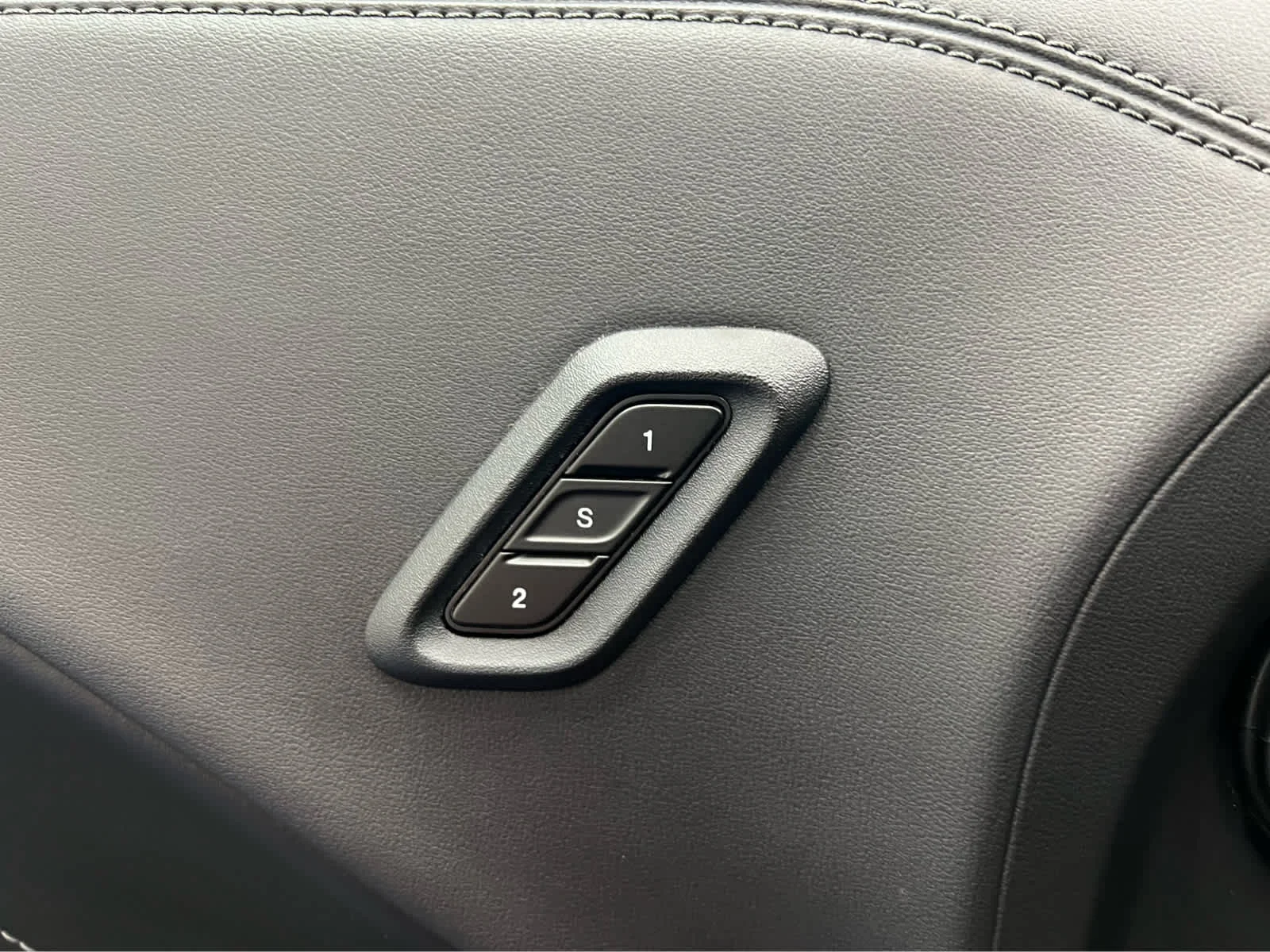 Used 2023 Torred Clearcoat Dodge R/T Scat Pack image 9
