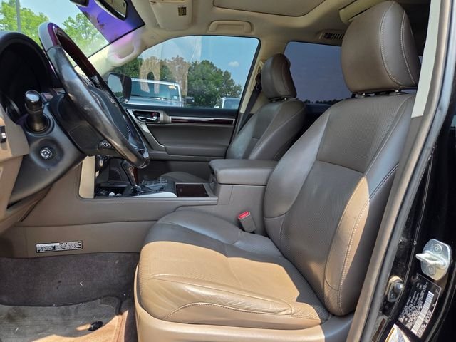 Used 2018 Black Lexus 460 Luxury image 9