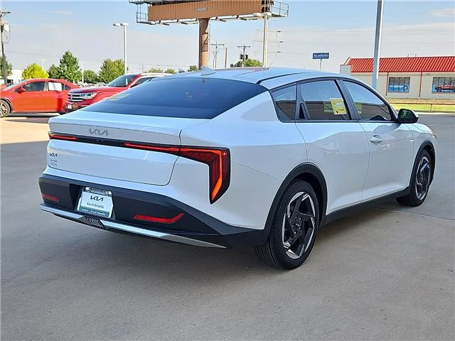 New 2026 Snow White KIA EX (IVT) image 3