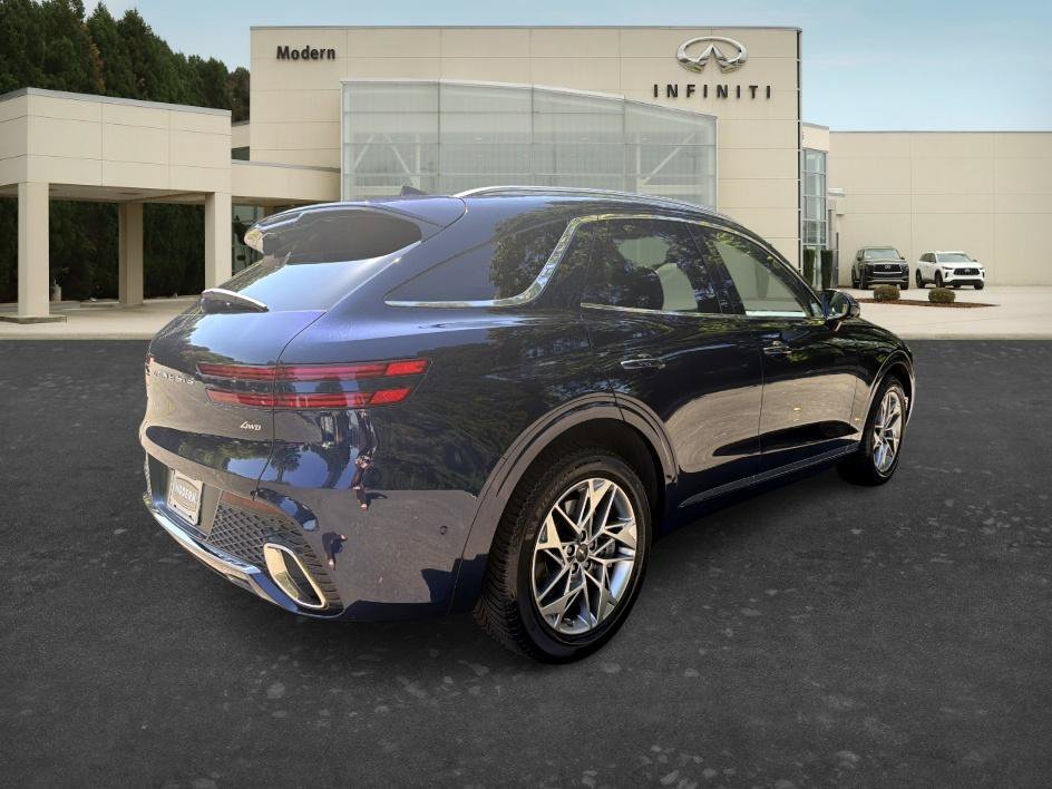 Used 2023 Adriatic Blue Genesis 2.5T image 5