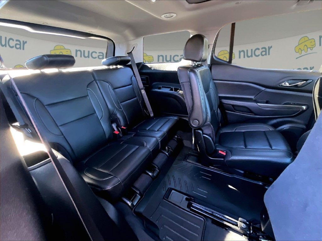 Used 2023 Silver GMC SLT image 16