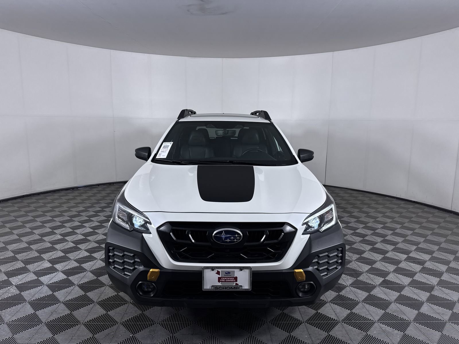 Certified Used 2025 Crystal White Pearl Subaru Wilderness image 31