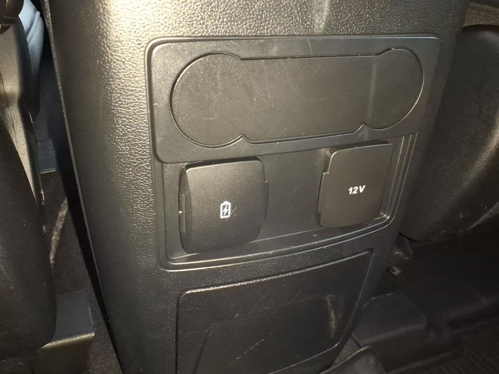 Certified Used 2023 Black Metallic Ford XLT image 16