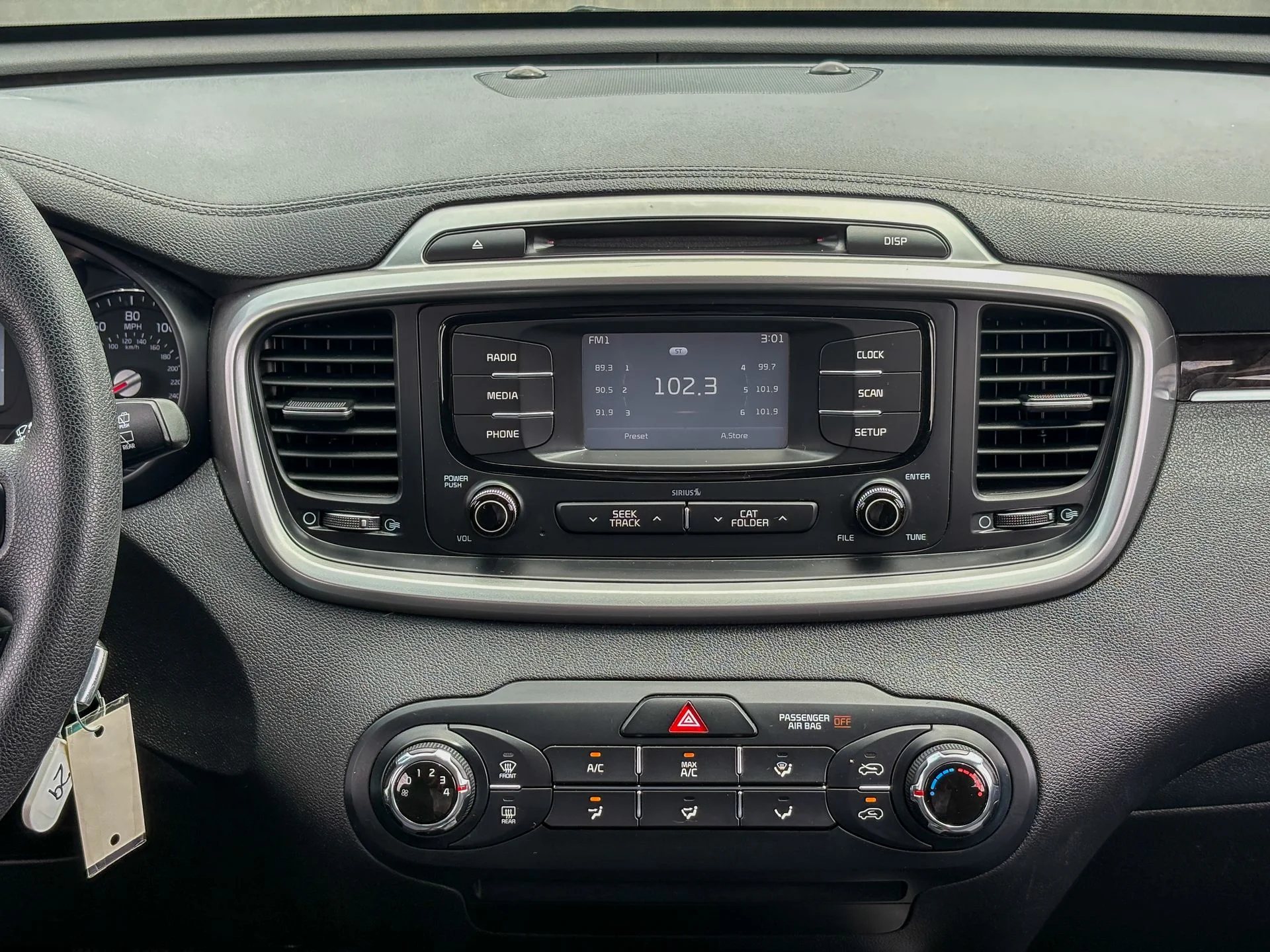 Used 2018 Silver Kia LX image 11