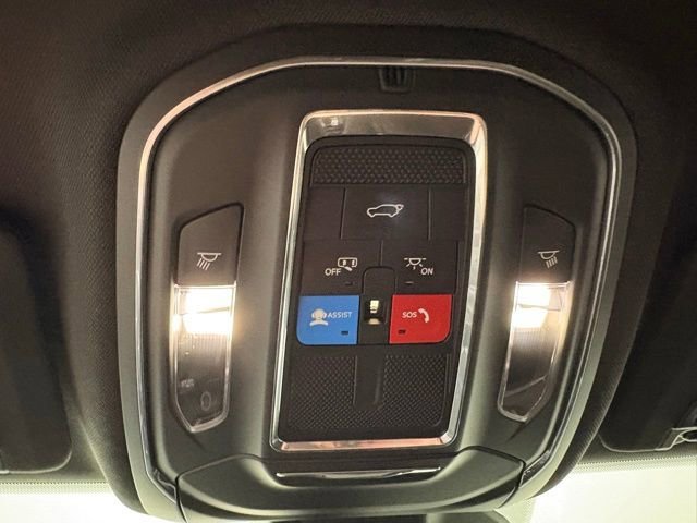 Used 2023 Bright White Clearcoat Jeep Altitude image 31
