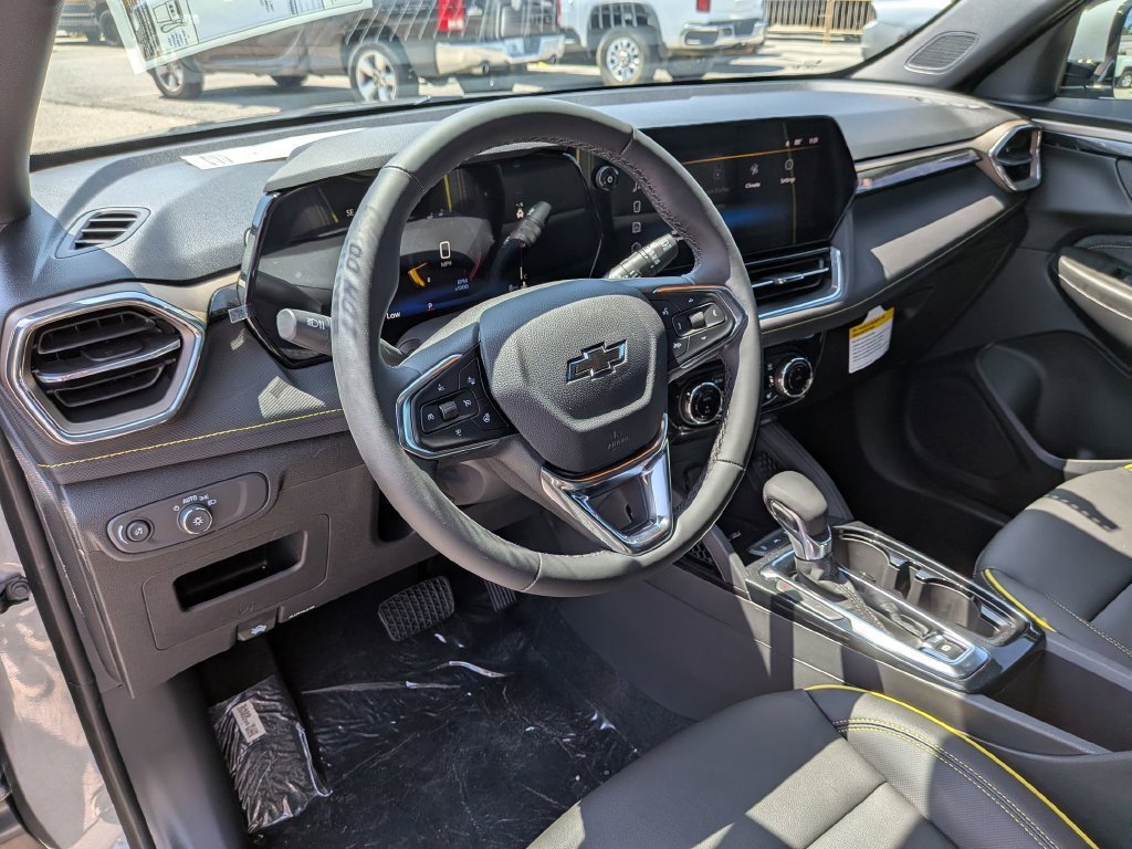 New 2026 Sterling Gray Metallic Chevrolet ACTIV image 33