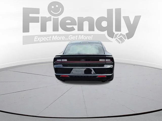 New 2026 Diamond Black Crystal Pearlcoat Dodge R/T image 5