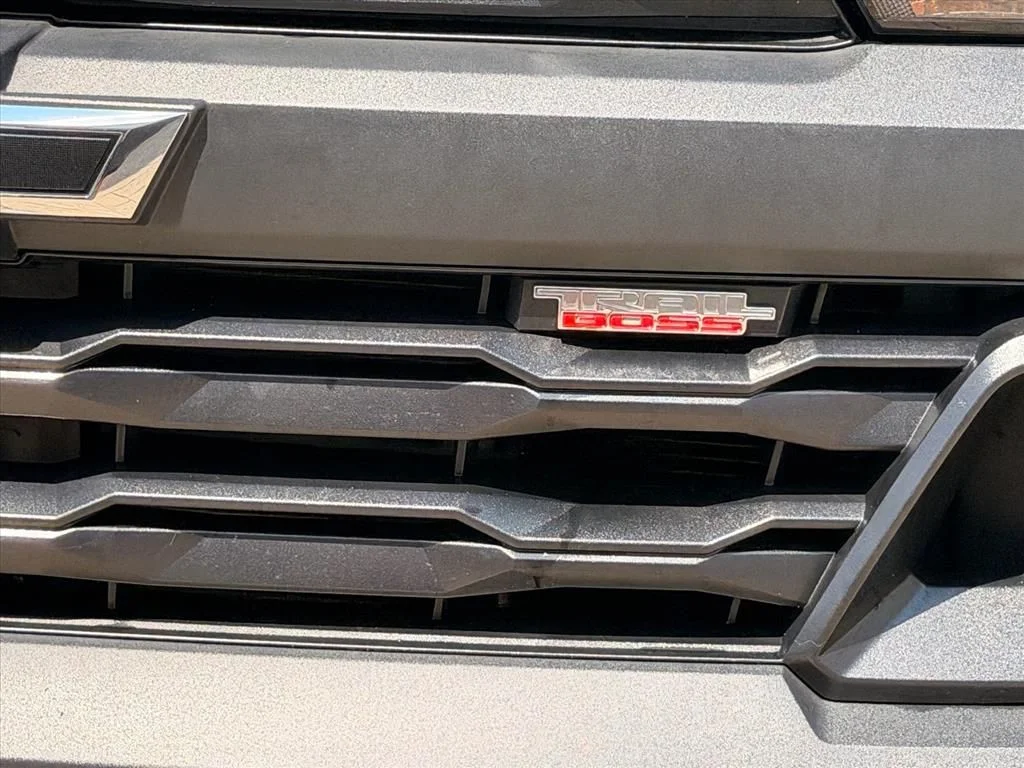 Used 2024 Gray Chevrolet Trail Boss image 18