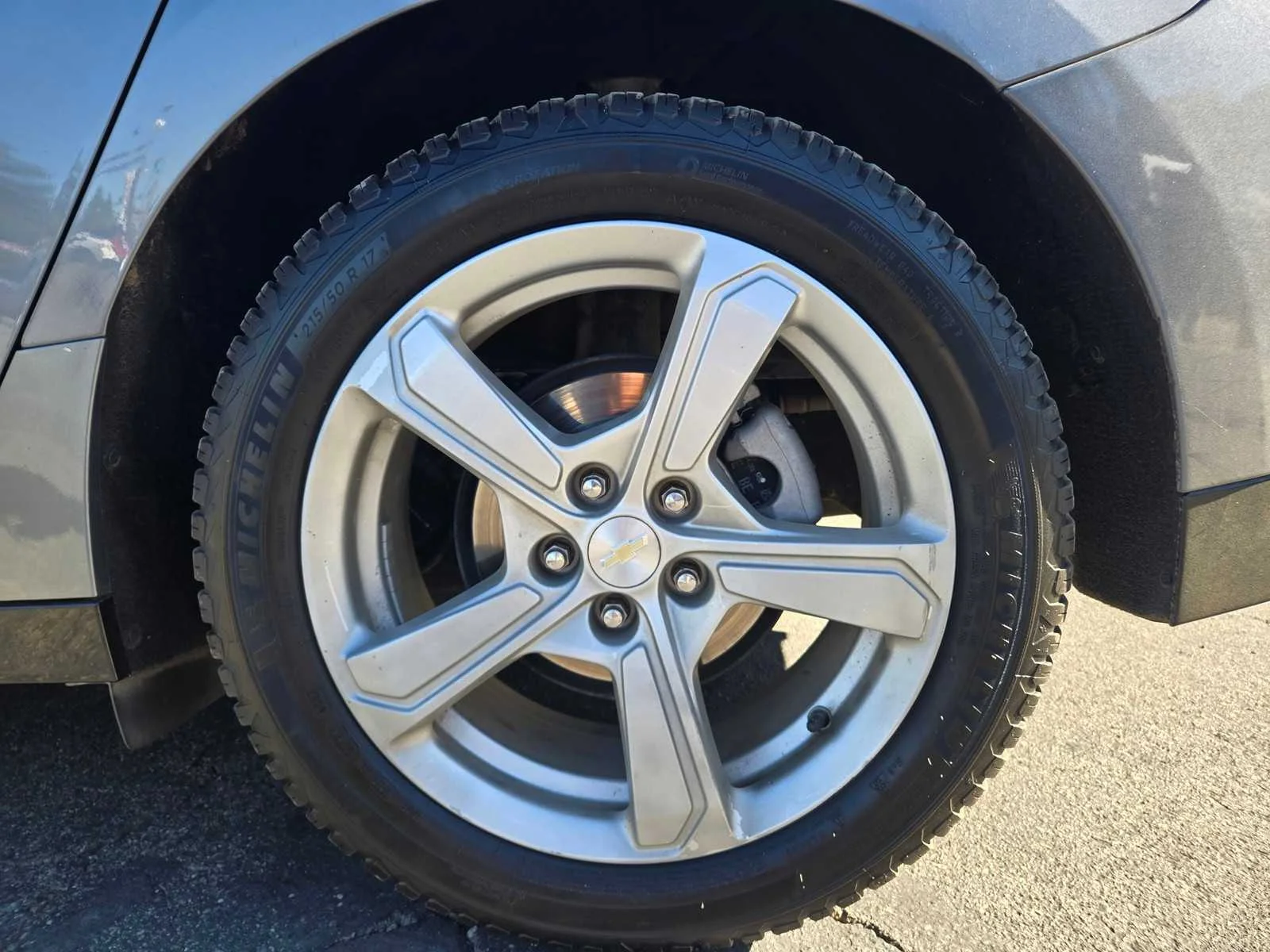 2019 Chevrolet Volt LT - Photo 27