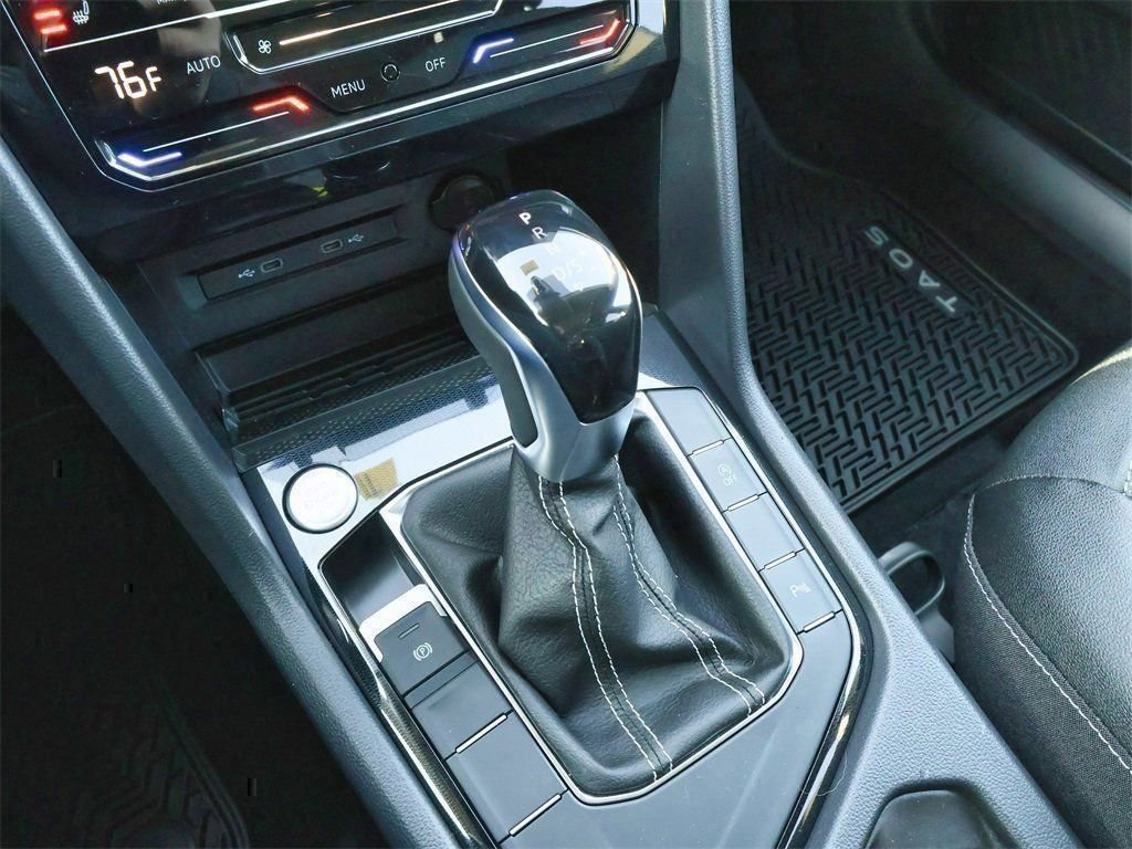 New 2026  Volkswagen 1.5T SE Black image 25