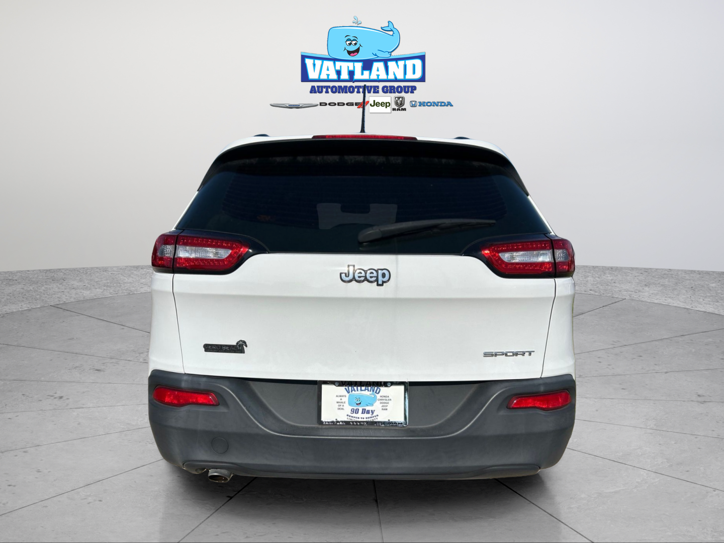 Used 2015 White Jeep Sport image 4