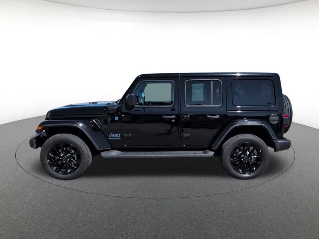 Used 2025 Black Jeep Sahara 4xe image 16