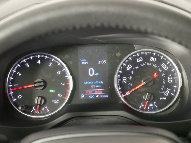 Used 2022 White Toyota XLE w/ Weather Pkg & Convenience Pkg image 23