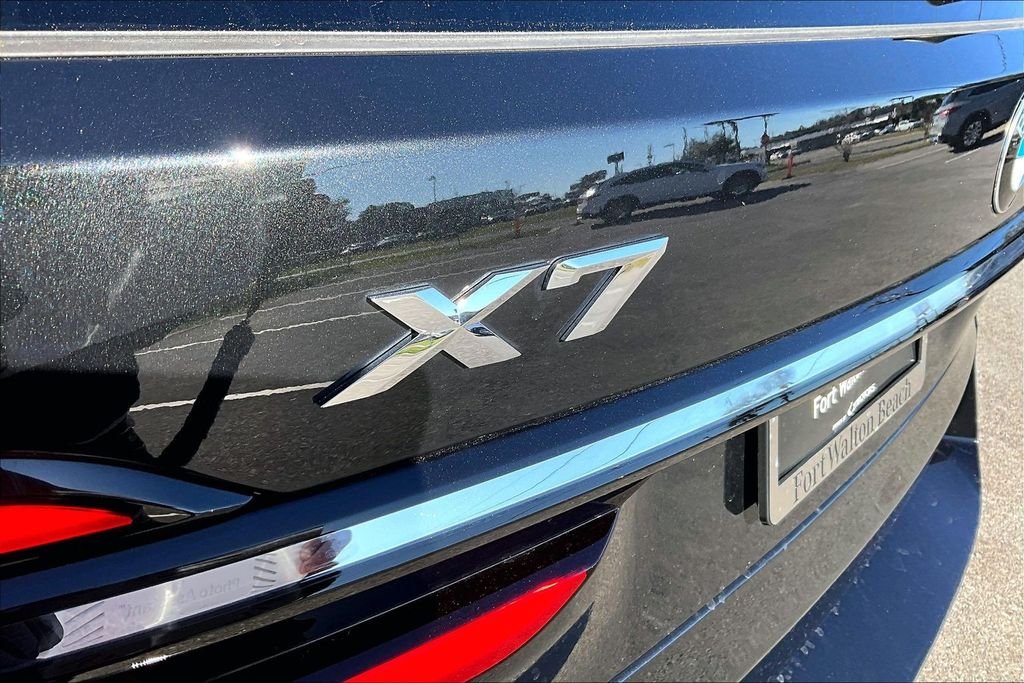 2026 BMW X7 40i - Photo 15