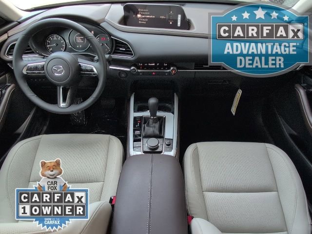2025 Mazda CX-30 Premium - Photo 12