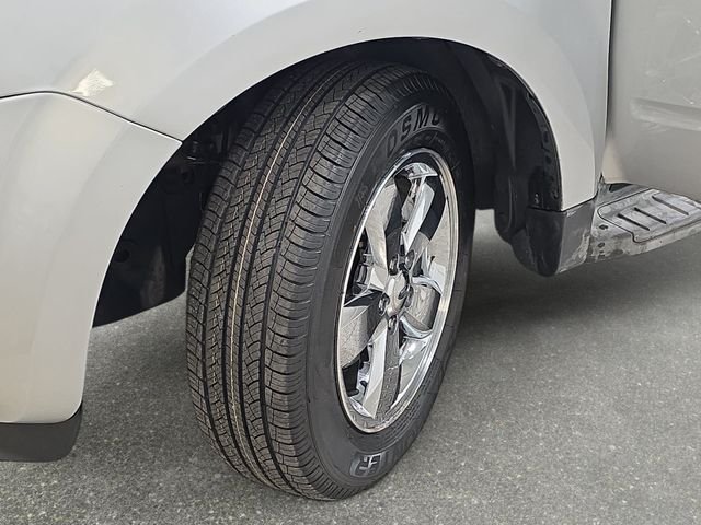 Used 2011 Silver Ford XLT image 30