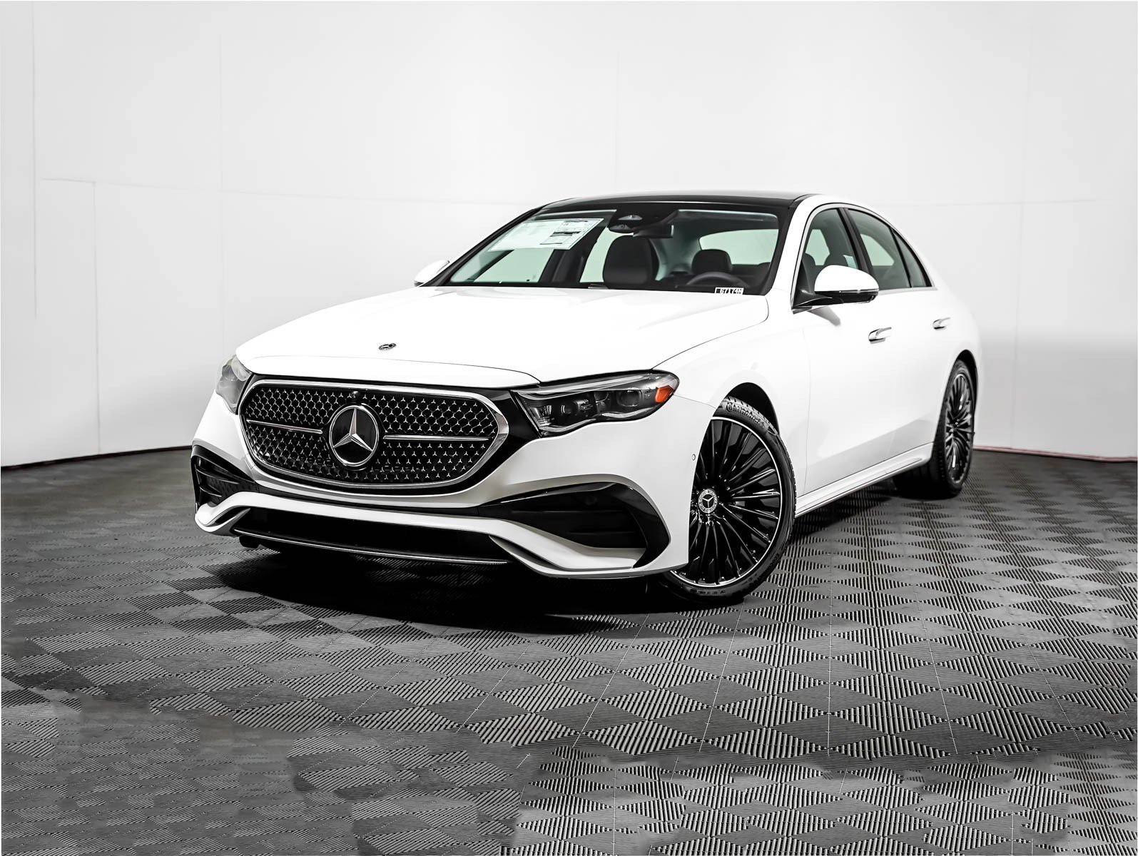 New 2027 Polar White Mercedes-Benz E 350 image 1